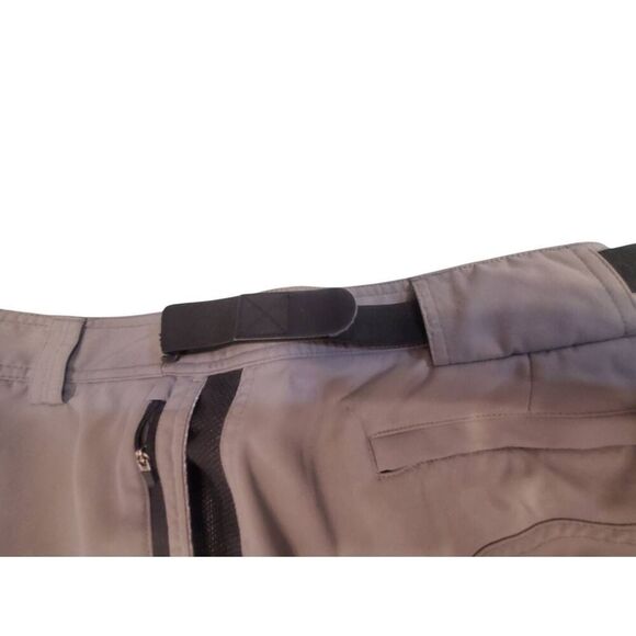 Mens LL Bean Tan Outdoor Cargo Hiking 9" Nylon Shorts Size 44 W - Picture 5 of 9